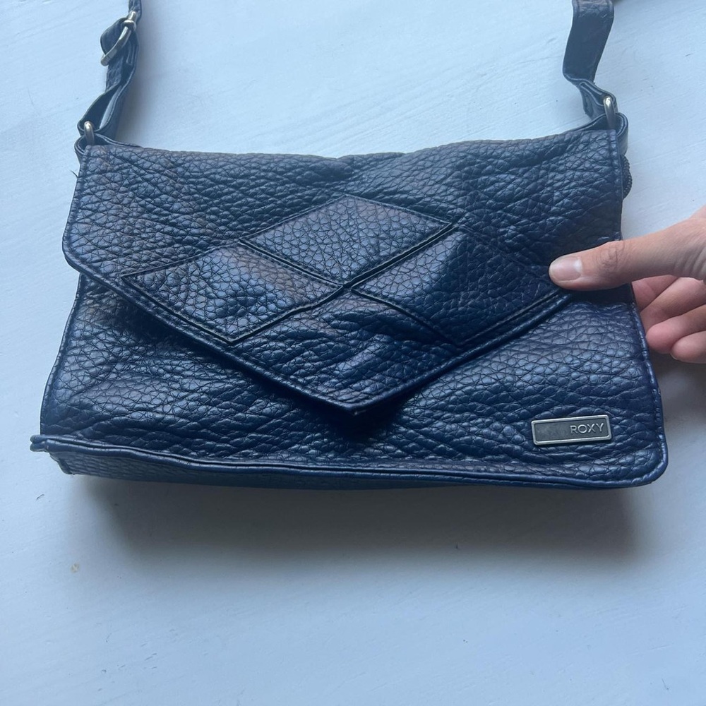 Roxy Black Crossbody Bag with Quilted Design